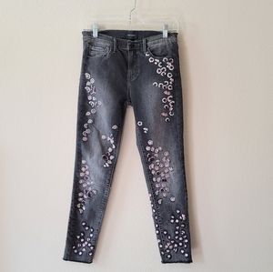Driftwood jackie grey floral embroidered jeans